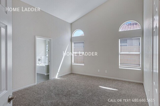 Building Photo - 4031 N Ranier-