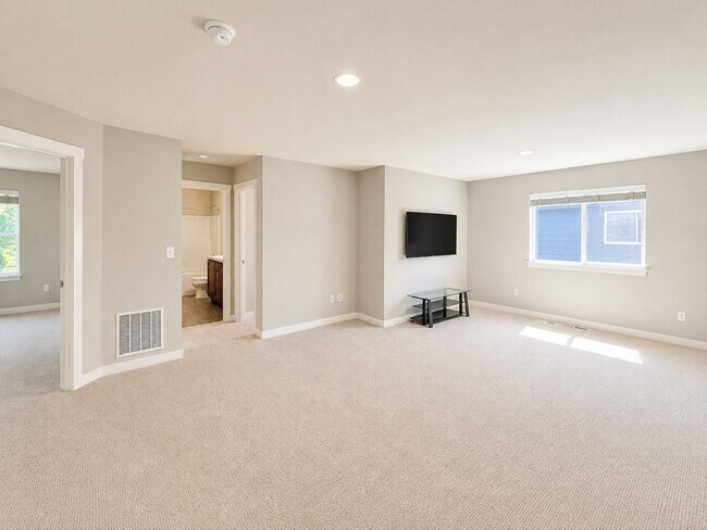 Building Photo - 4Bd/2.5Ba Bothell Home