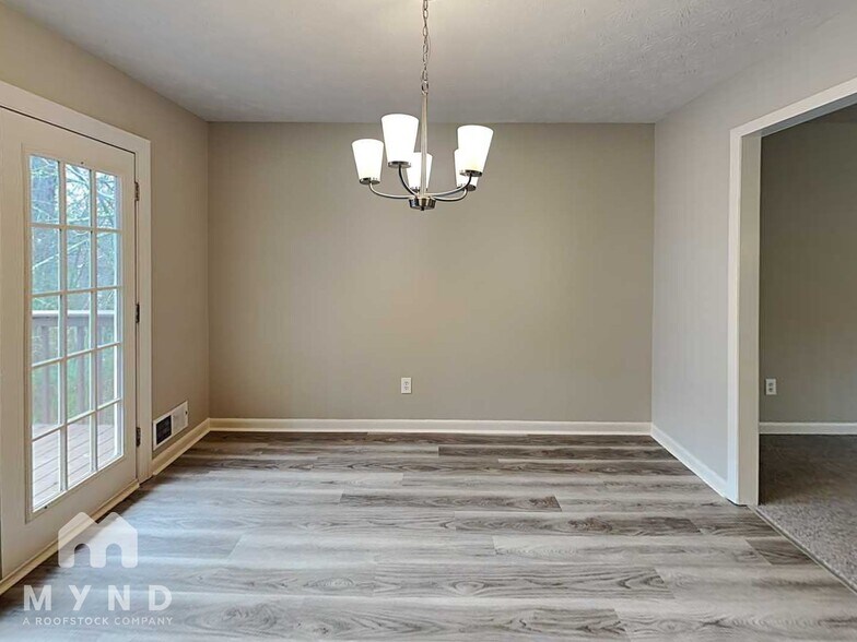 Building Photo - 3798 Leach Rd