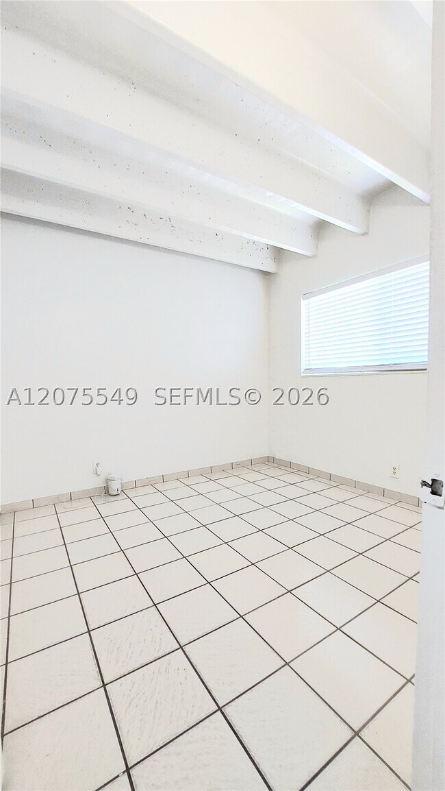 Building Photo - 21910 SW 118th Ave