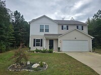 Building Photo - Best Lot in the Neighborhood – Beautiful L...