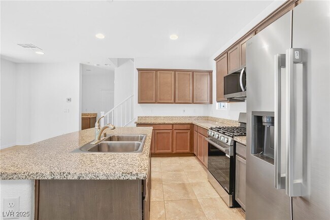 Building Photo - 2718 Hammetts Landing Walk