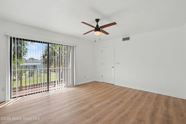 Building Photo - 3915 Vista Oaks Cir NE