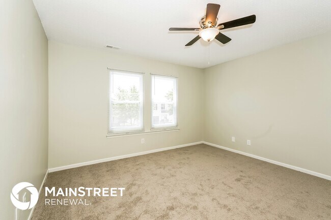 Building Photo - 138 Frostwood Ln