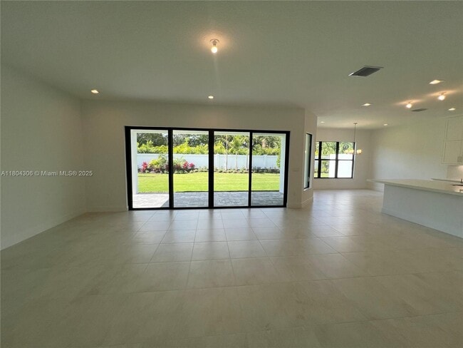 Building Photo - 9172 Silver Marsh Ln