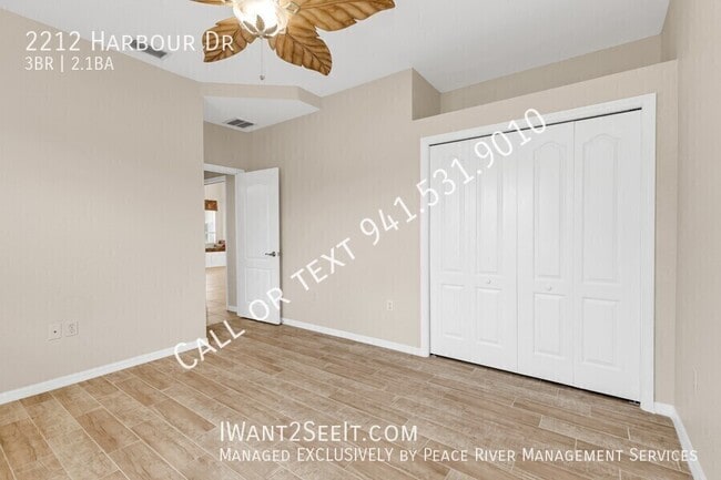 Building Photo - 2212 Harbour Dr