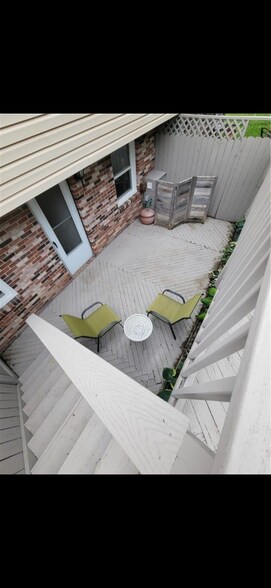 Building Photo - 611 Broadhead Ave