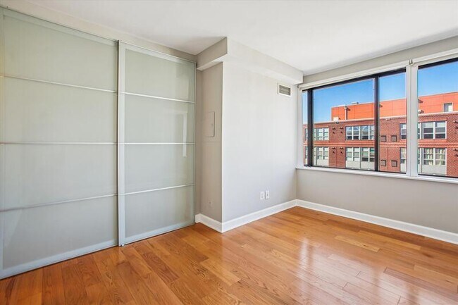 Building Photo - 1245 13th St NW