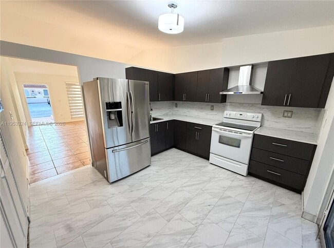 Building Photo - 8265 NW 186th St