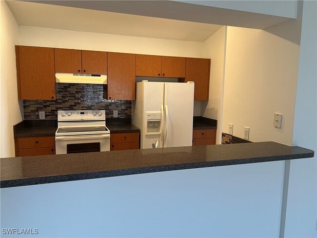 Building Photo - 279 SW 3rd Terrace