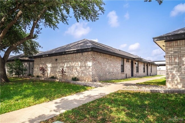 Building Photo - 7105 N 8th St