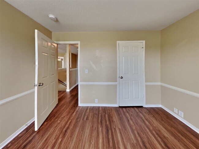 Building Photo - 674 Cypresswood Trce