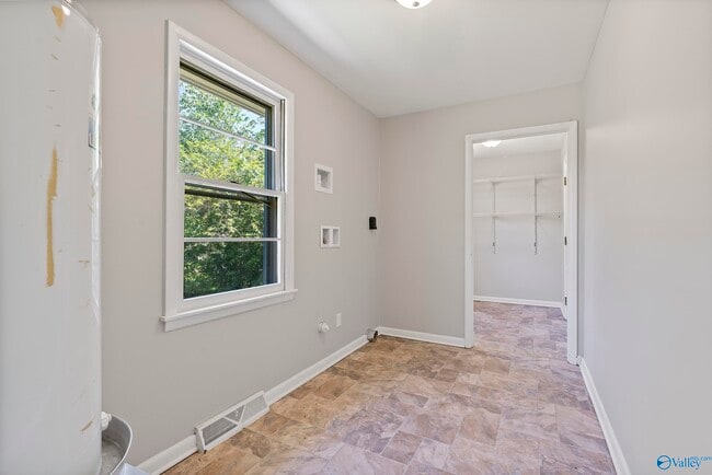 Building Photo - 1103 Wayne Cir