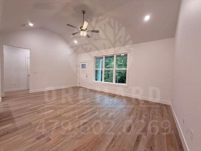 Building Photo - Bella Vista Single-Family Home- 2 Bed/ 2 Bath with Hobby Room- Stunning Ellison Plan