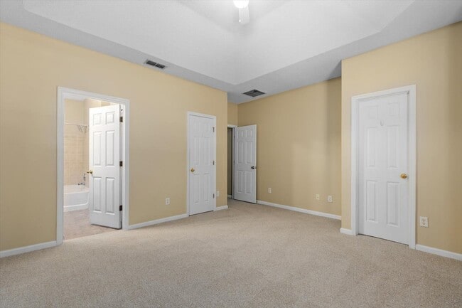 Building Photo - 8618 Ribbon Falls Ln