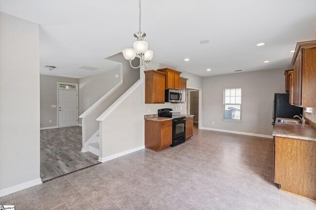 Building Photo - 313 Rivers Edge Cir