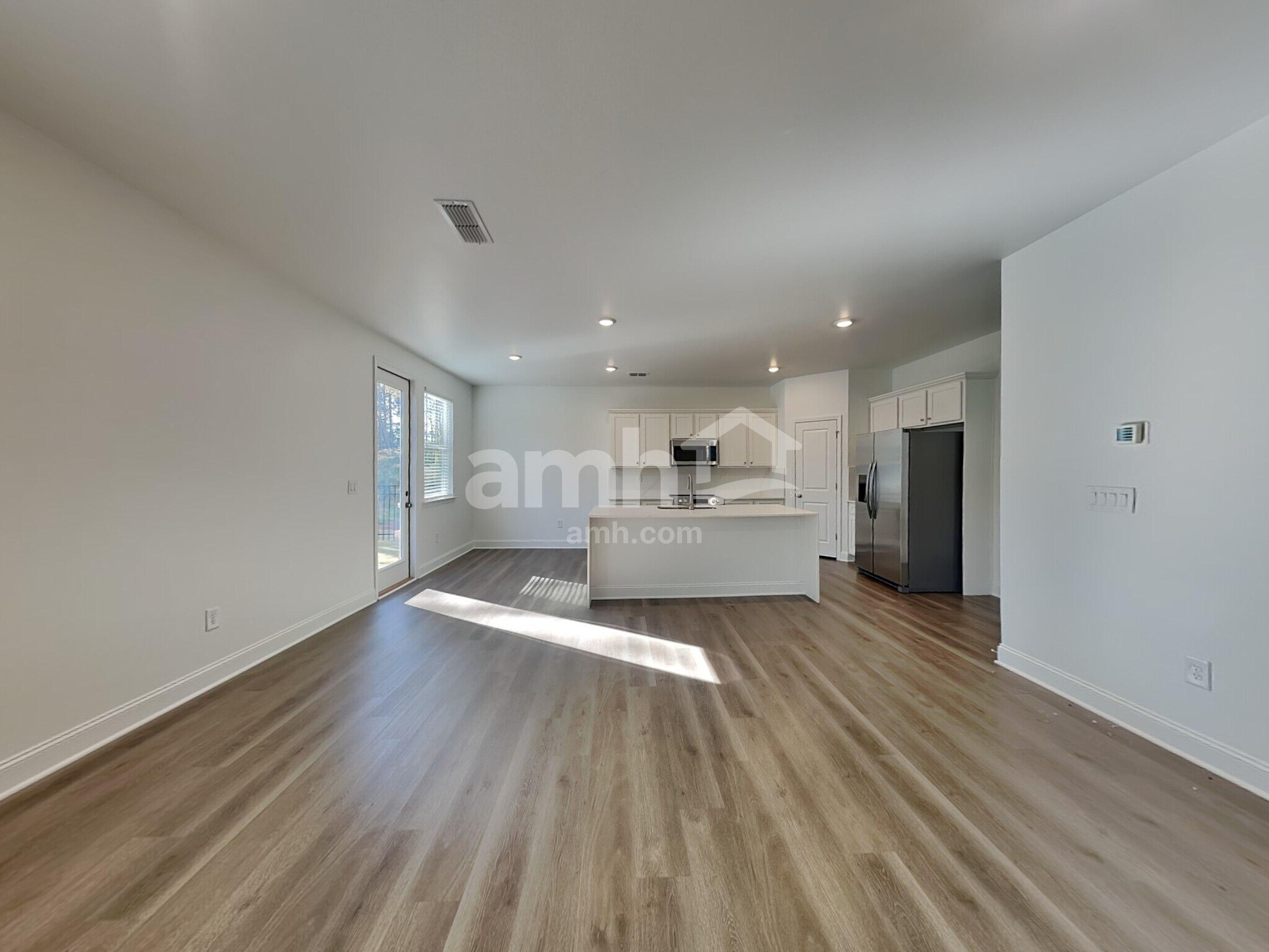 Building Photo - 1499 Aquamarine Dr