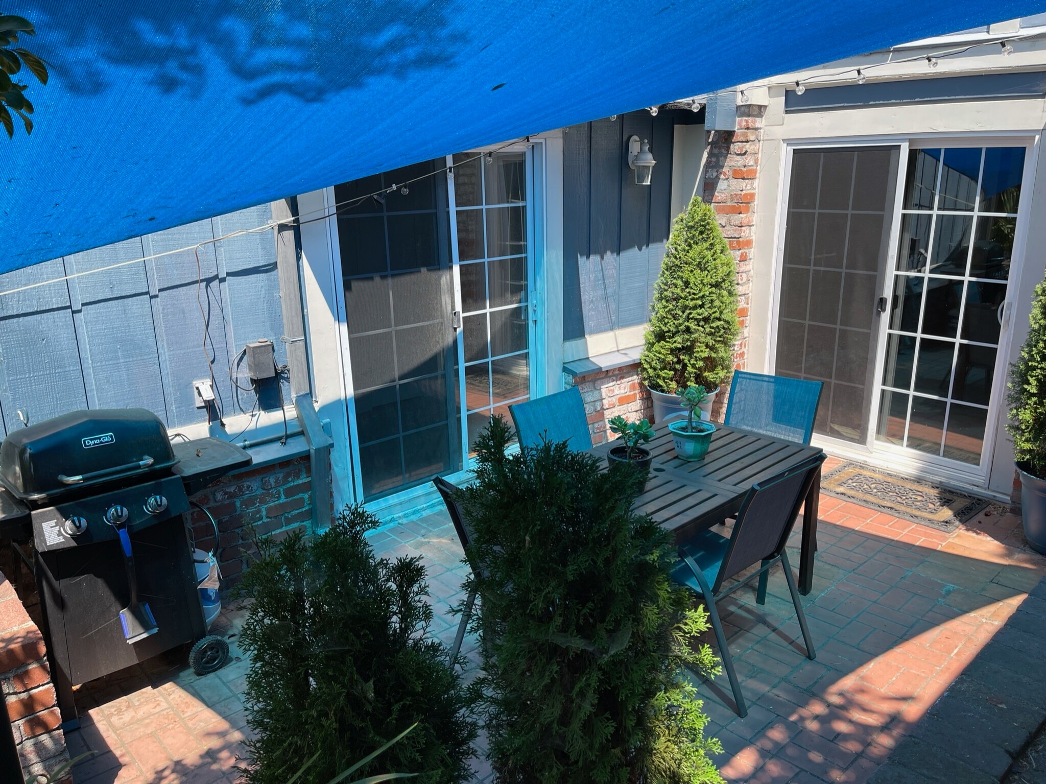 Private Patio with furniture and BBQ - 1524 Pacific Ave