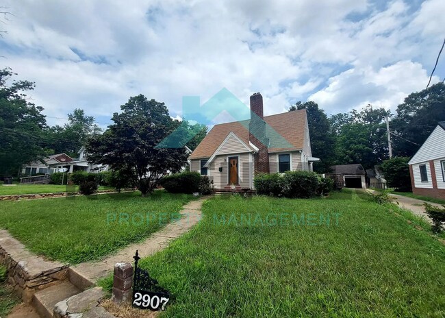 Building Photo - 2907 Bon Air Ave