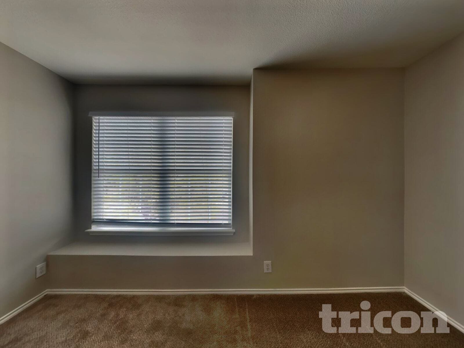 Building Photo - 7606 Bismarck Lake