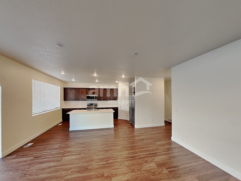 Building Photo - 1308 N 1980 E