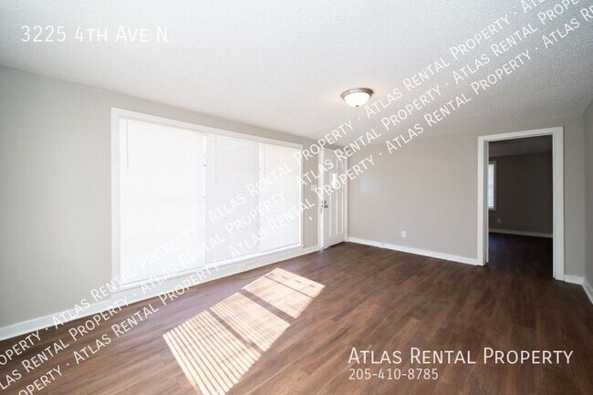 Building Photo - 3225 4th Ave N
