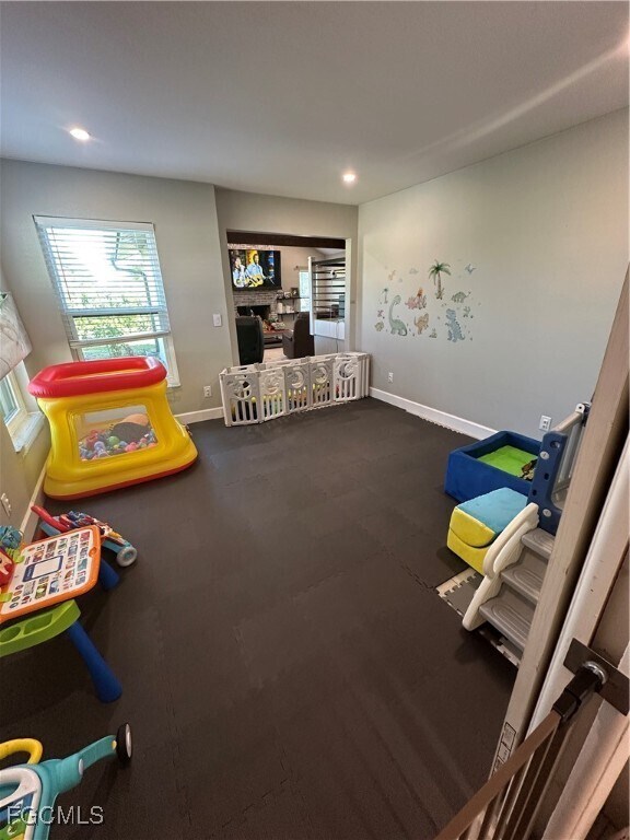 Building Photo - 2330 SE 8th Terrace