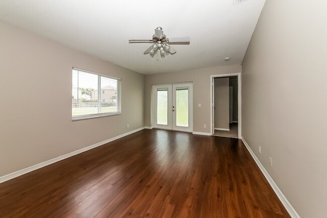 Building Photo - 13123 Fennway Ridge Dr