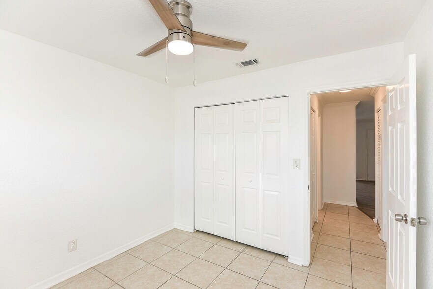 Building Photo - 436 Auburn Dr