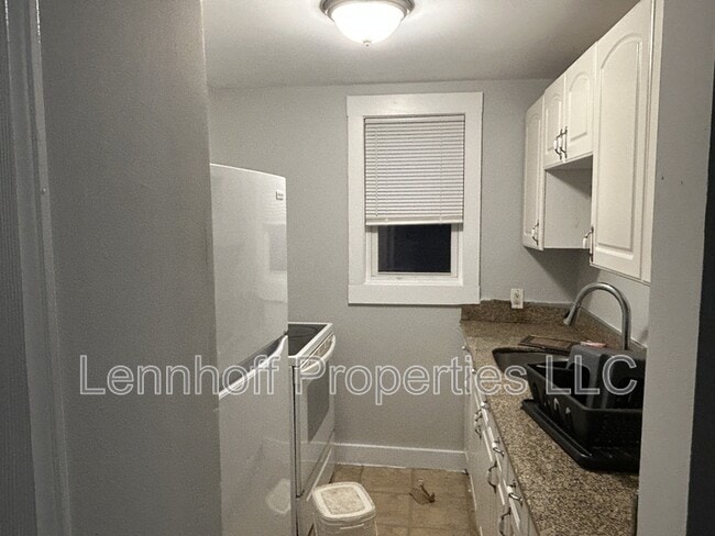 Building Photo - 145 Water St