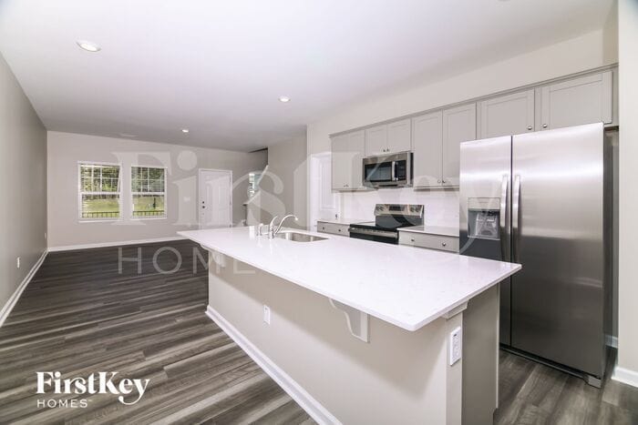 Building Photo - 456 Barnes Lndg Dr