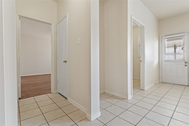 Building Photo - 7814 Yaupon Ranch Ct