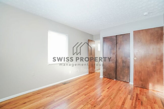 Building Photo - 2928 Landon Dr