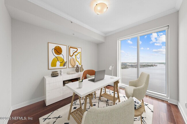 Building Photo - 1431 Riverplace Blvd