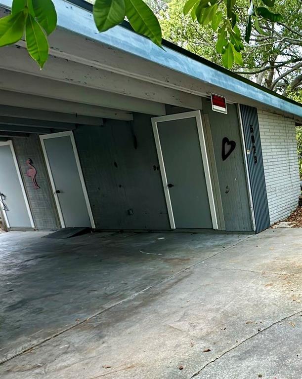 Building Photo - 5023 Inverness Dr