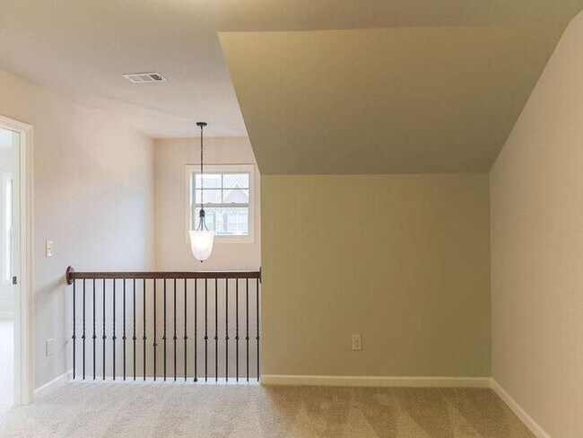 Building Photo - 5985 Carruth Lake Dr