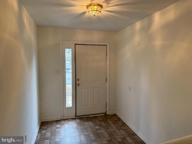 Building Photo - 79 Mule Deer Ct