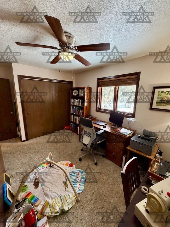 Building Photo - Spacious North Pole Home | 3 Bed, 2 Bath | Fenced Yard + Pet Friendly