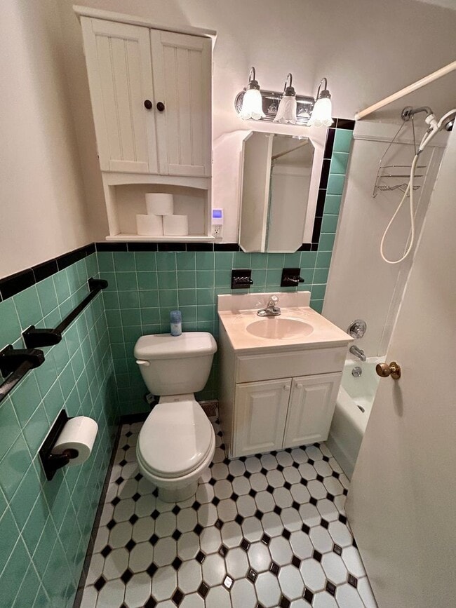 Building Photo - 3 Bed 2 Bath Ranch Home In Lancaster