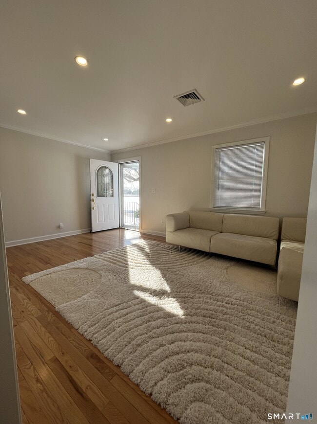 Building Photo - 54 McMullen Ave