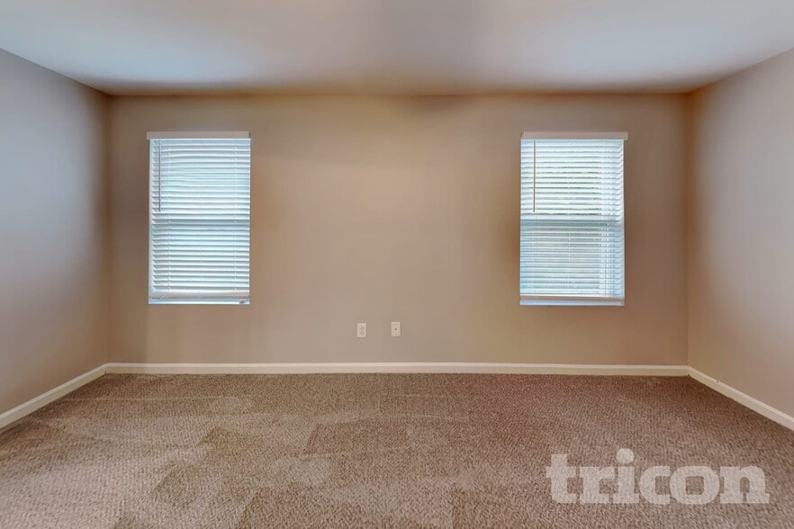 Building Photo - 2644 Andes Dr