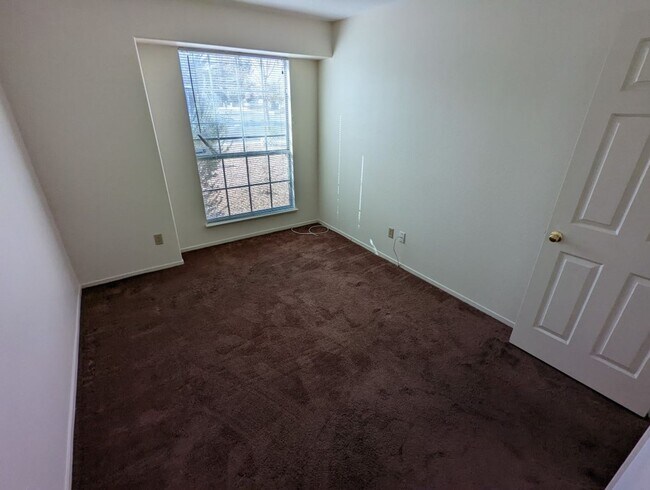 Building Photo - 4228 Falcon Hill St