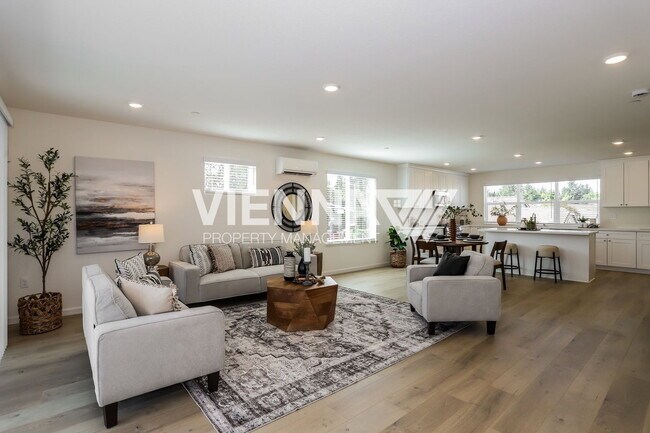 Building Photo - 8106 Quiet Knolls Dr