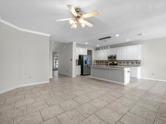 Building Photo - 4315 Countrycrossing Dr