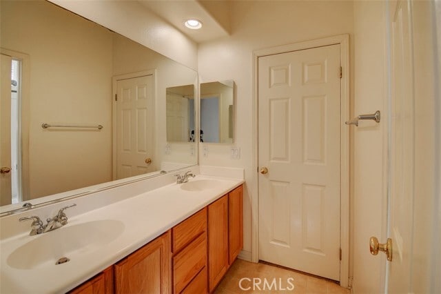 Building Photo - 5 Woodspring Cove