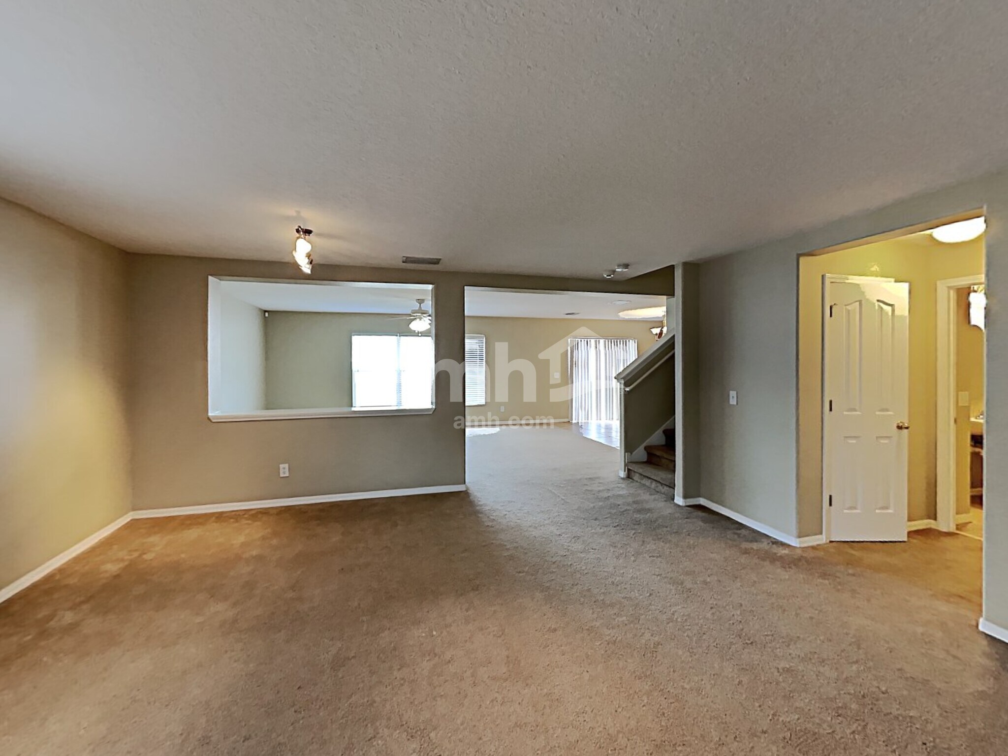Building Photo - 11114 Golden Silence Dr