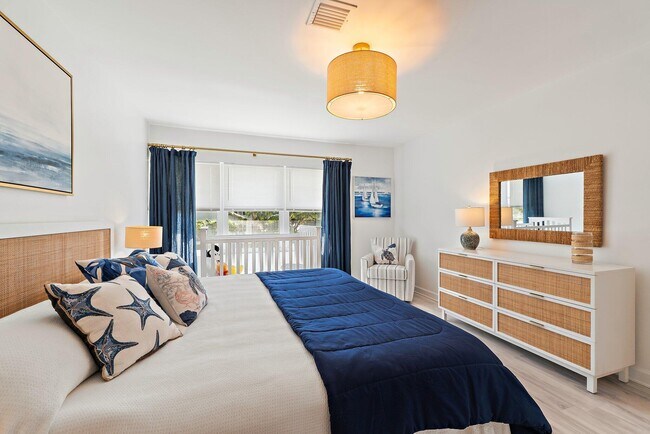 Building Photo - 4161 S US Hwy 1