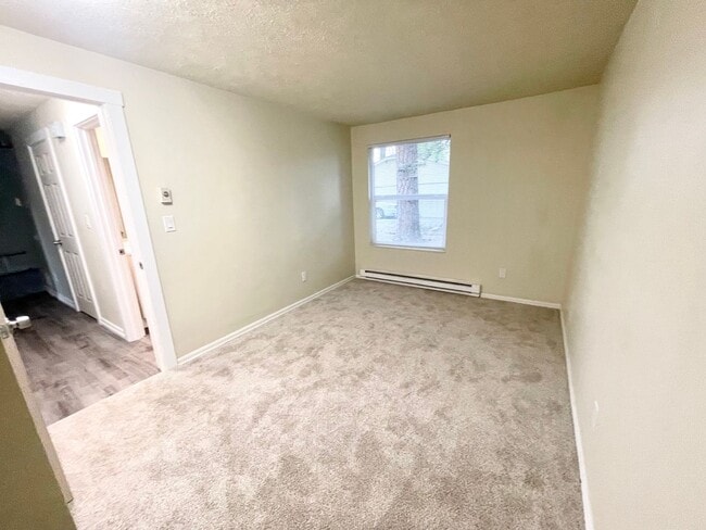 Building Photo - Ralph Duplex