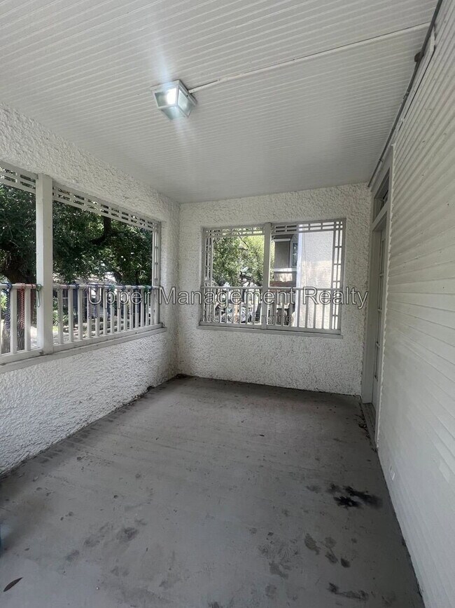 Building Photo - 1417 Audubon St
