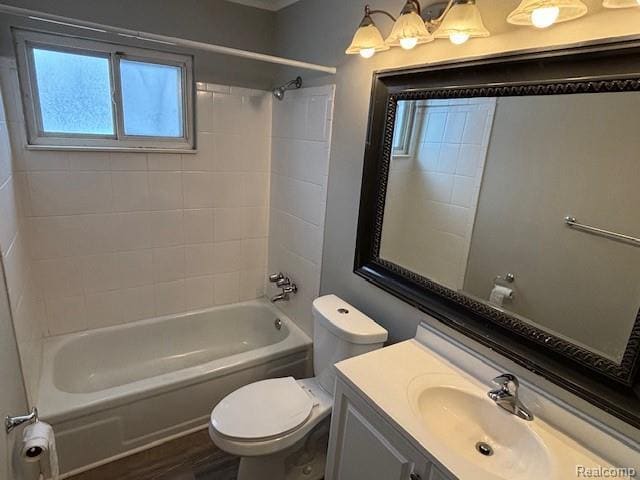 Building Photo - 416 E Bernhard Ave